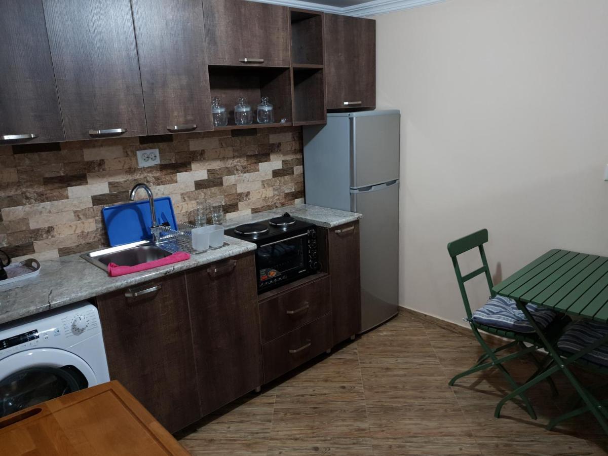 Milky Way Apartment Kutaisi Zewnętrze zdjęcie
