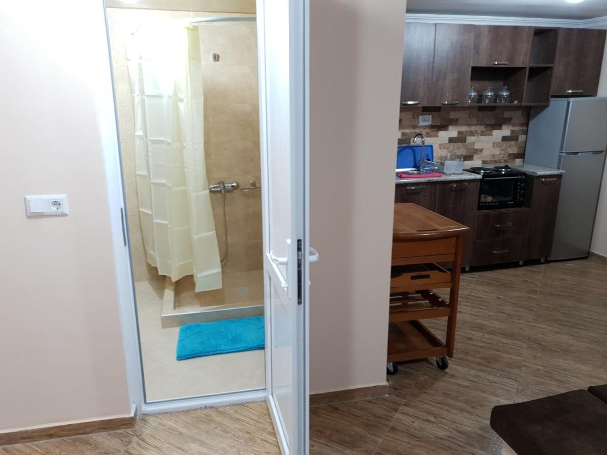 Milky Way Apartment Kutaisi Zewnętrze zdjęcie